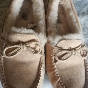 UGG Dakota slippers